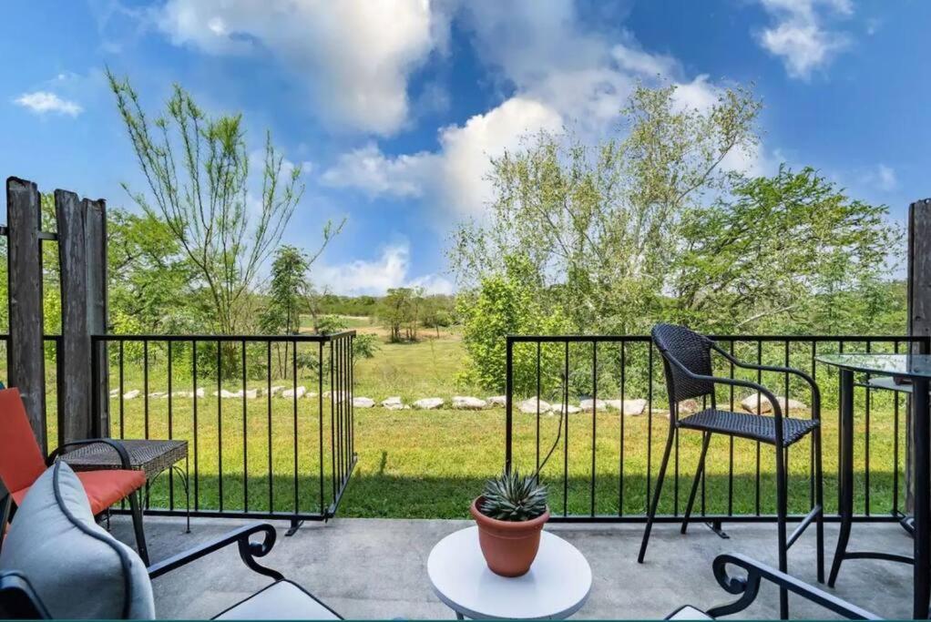 דירות ניו בראונפלס Guadalupe Getaway מראה חיצוני תמונה
